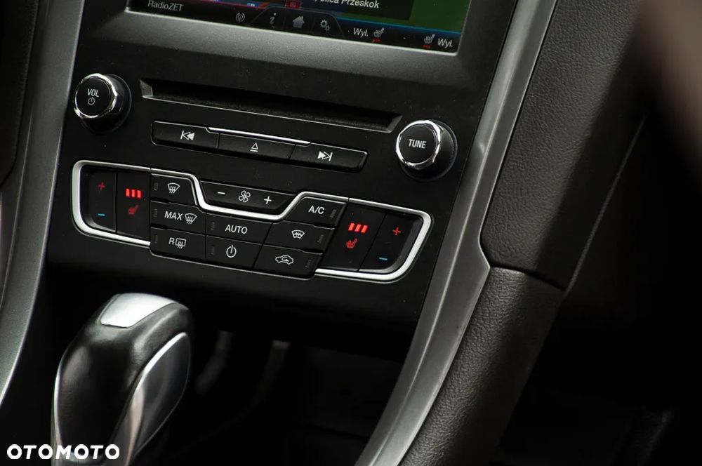 Ford Mondeo - 13