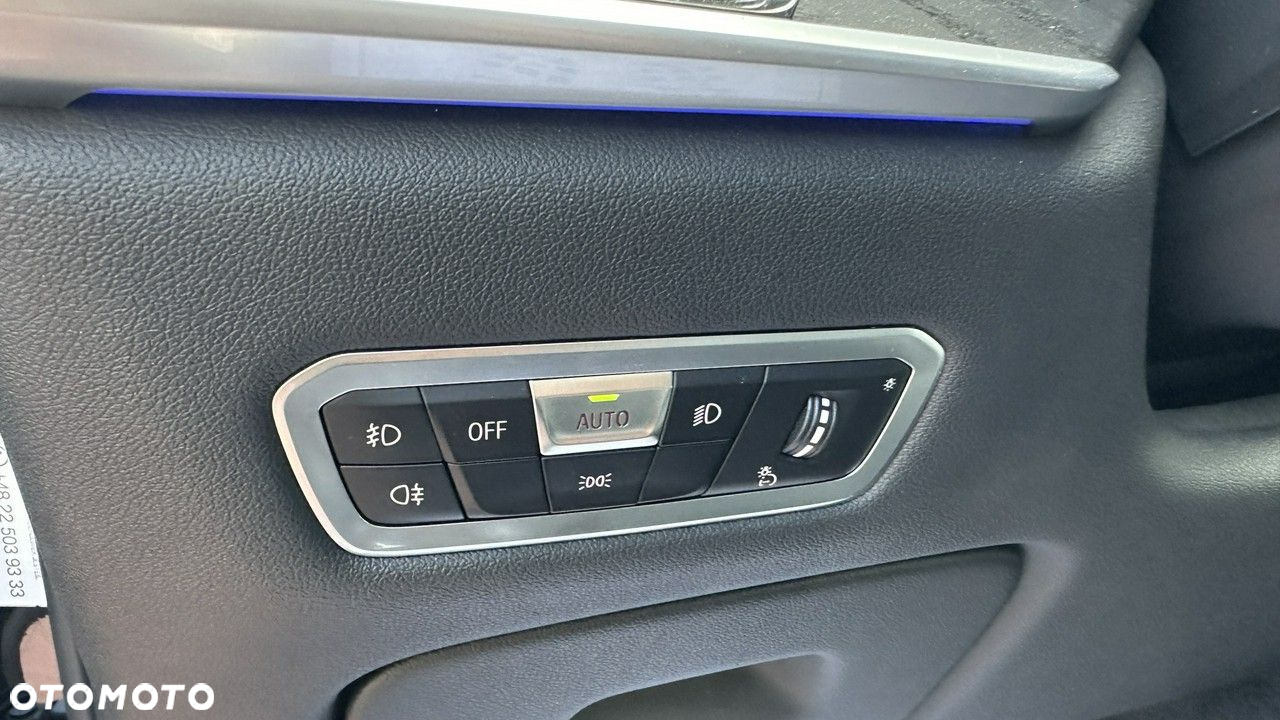 BMW X7 - 18