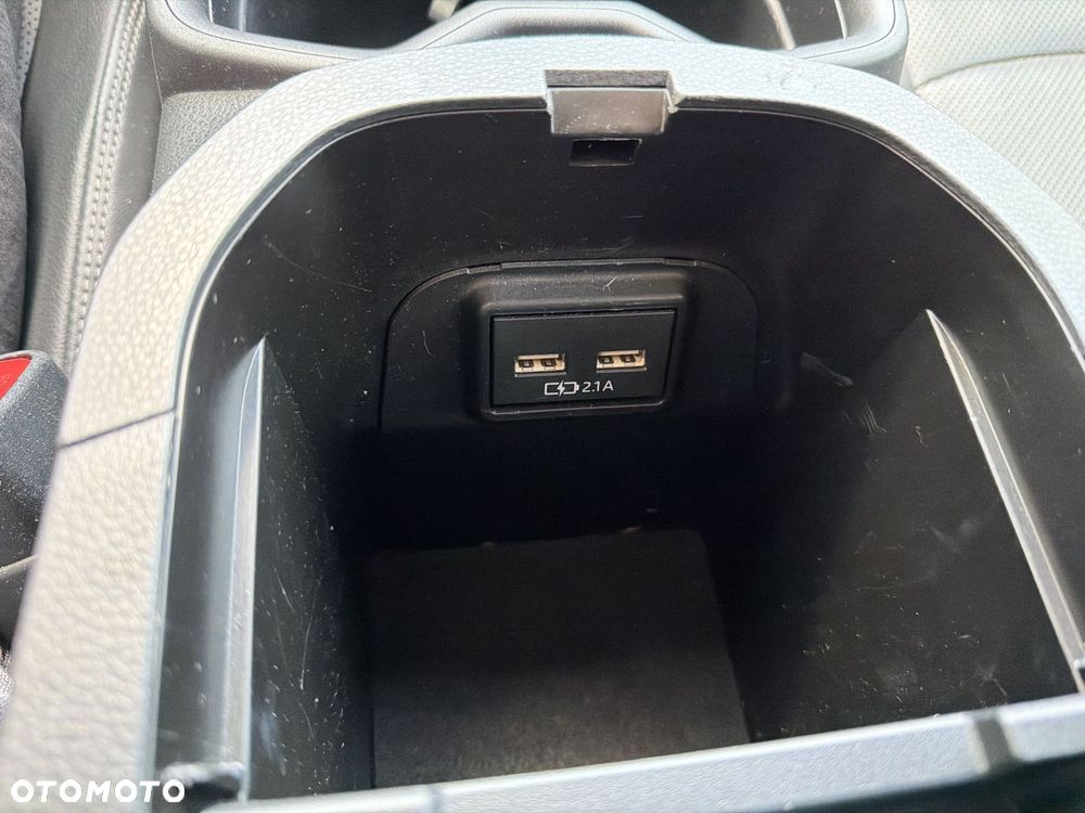 Toyota RAV4 2.5 Hybrid Executive 4x2 - 23