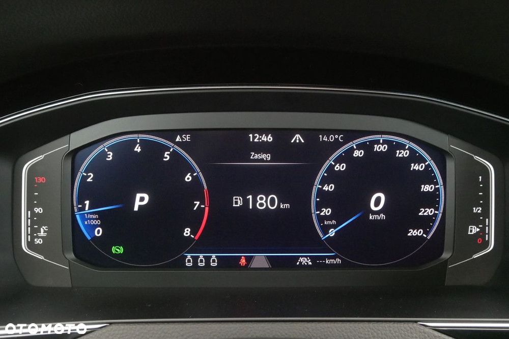 Volkswagen Passat Variant 2.0 TSI Elegance DSG - 9