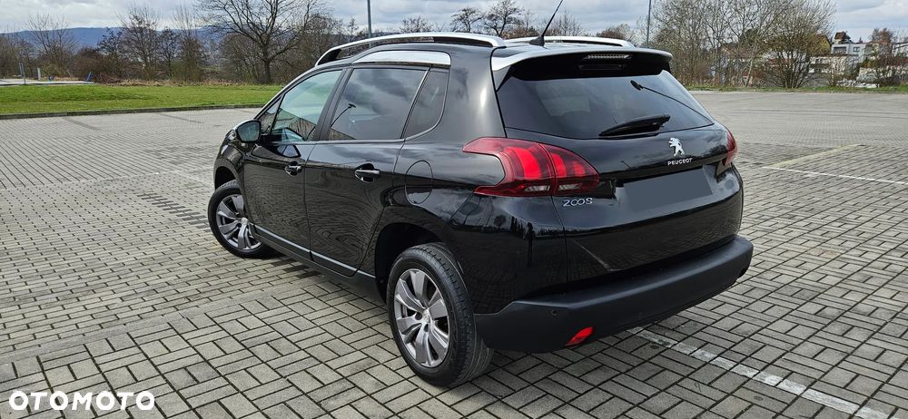 Peugeot 2008 1.6 BlueHDi Allure - 2