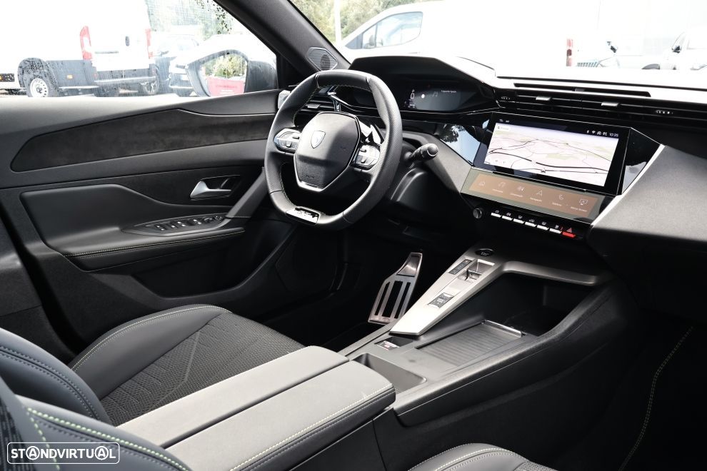 Peugeot 308 SW 1.2 Hybrid GT e-DCS6 - 11