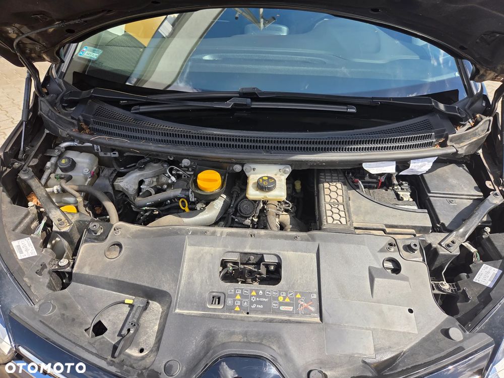 Renault Grand Scenic - 18
