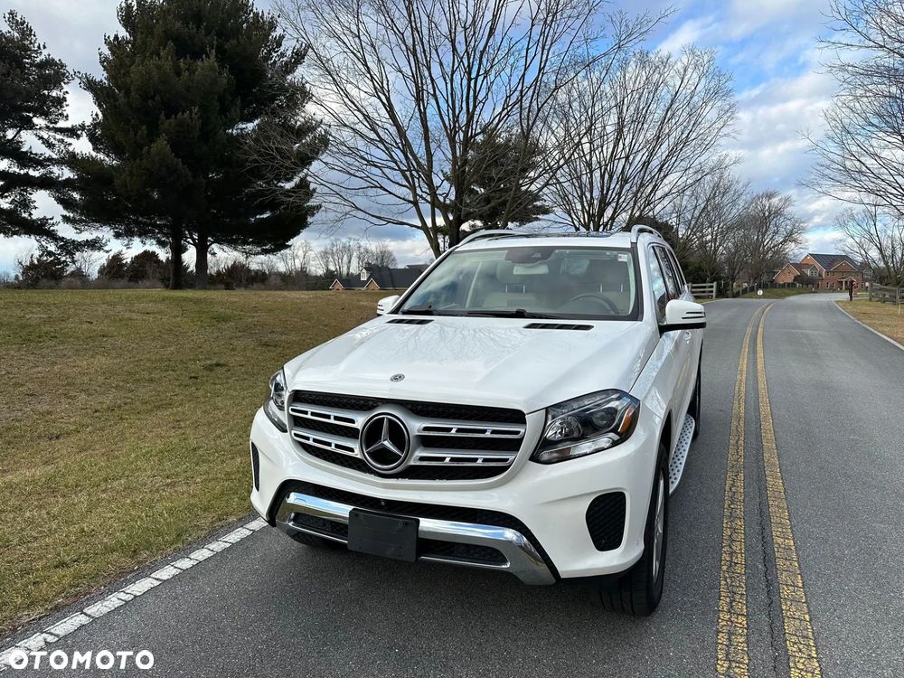 Mercedes-Benz GLS - 4