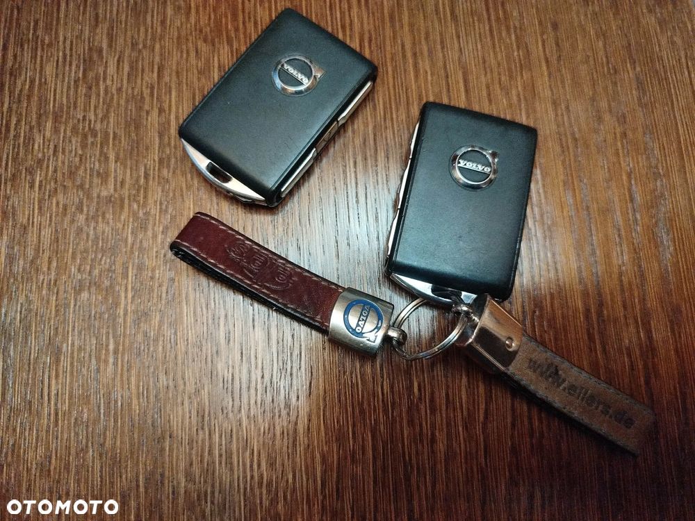 Volvo V90 D3 Momentum Pro - 17