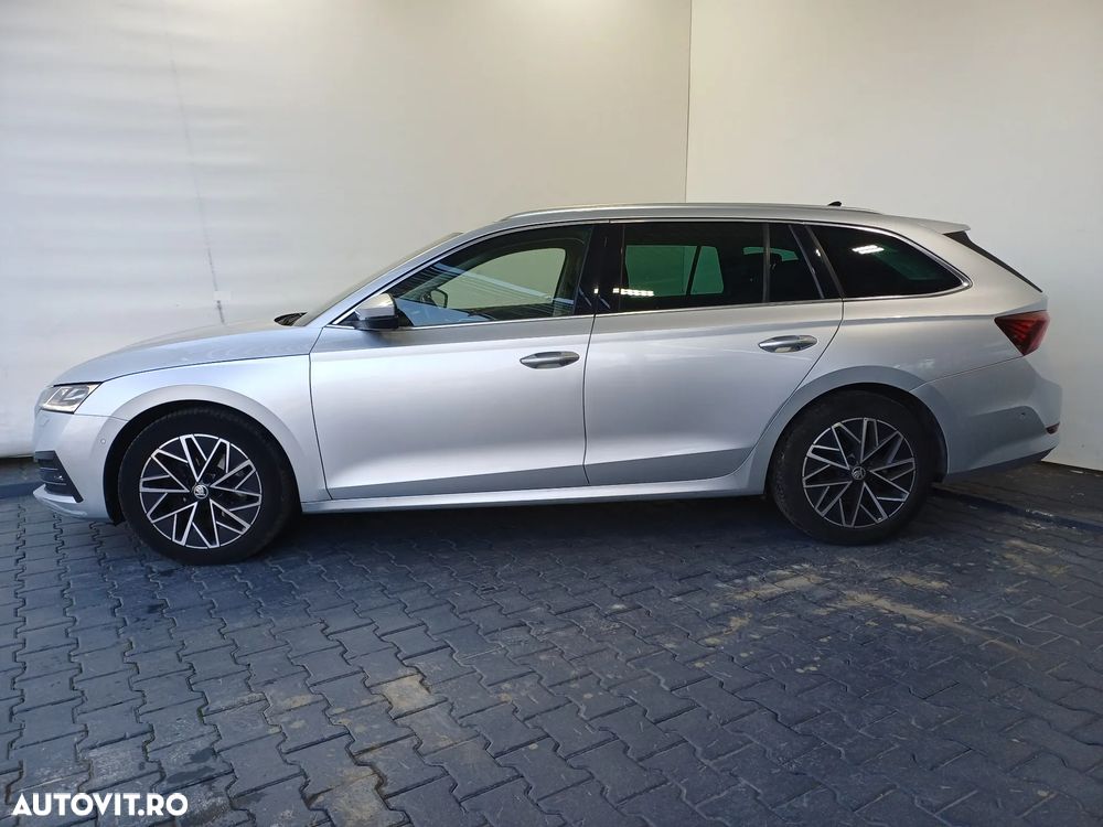 Skoda Octavia 2.0 TDI DSG Style - 2