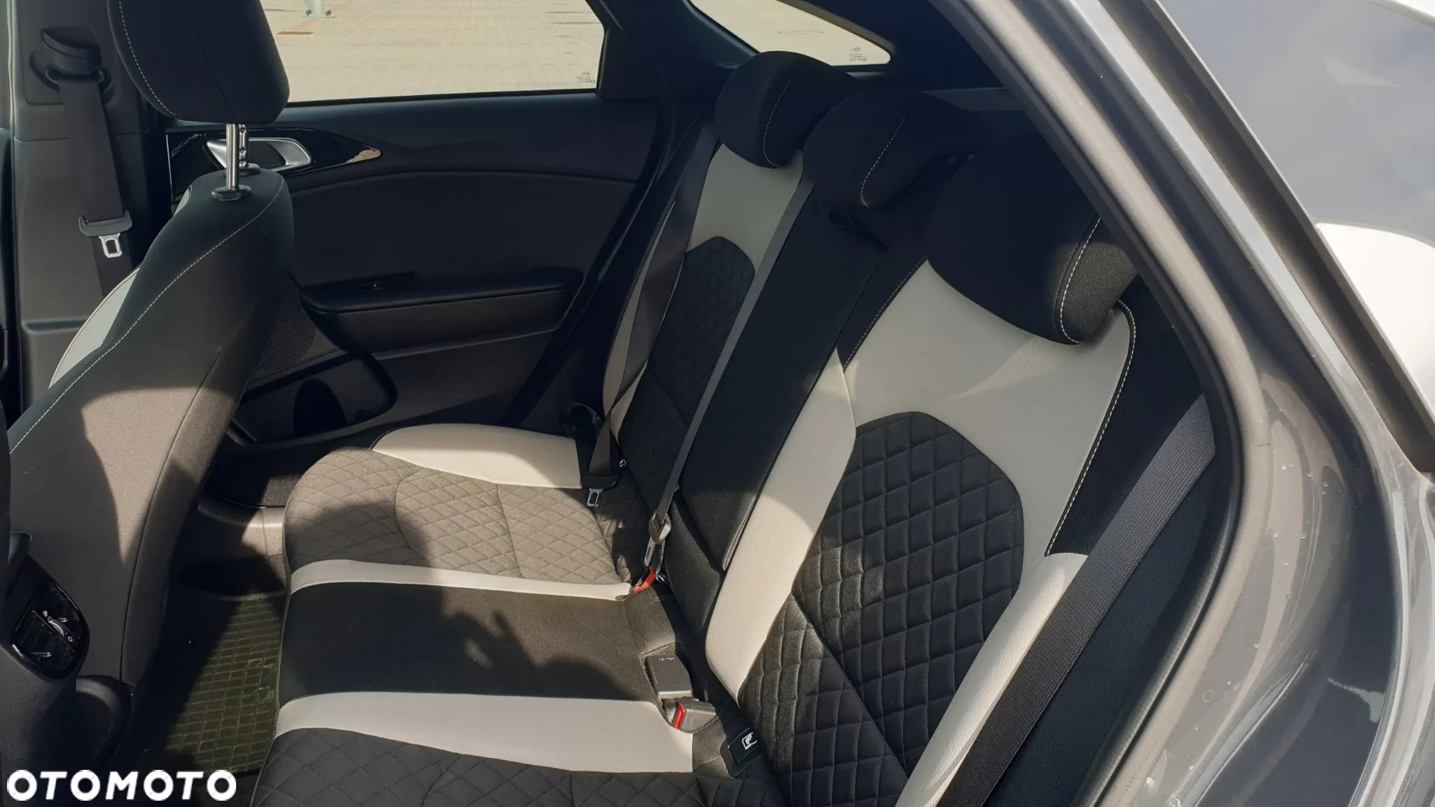 Kia ProCeed 1.5 T-GDI GT Line DCT - 23