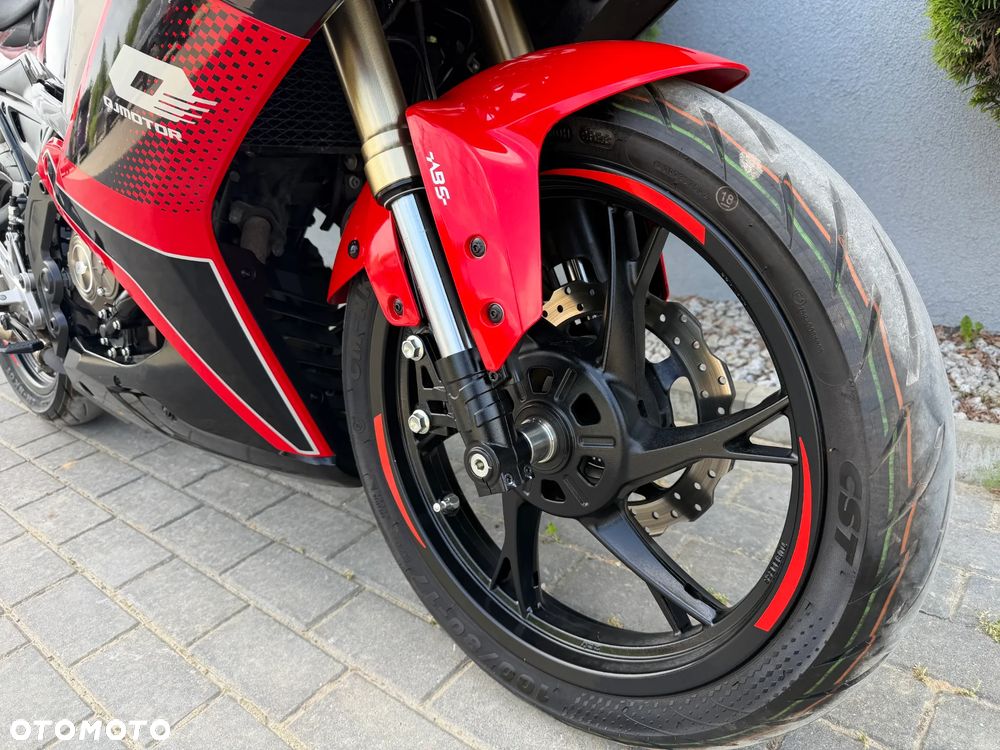 QJMOTOR SRK 125R - 10
