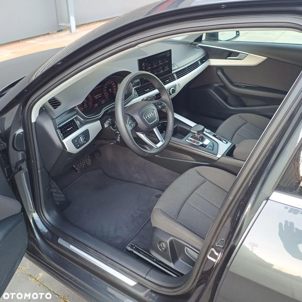 Audi A4 Limousine 35 TFSI S tronic - 25