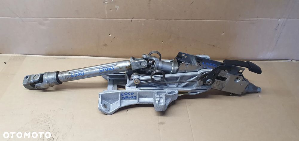 Kolumna kierownicza krzyżak Land Rover Discovery Sport L550 FK72-3C529-AC - 1