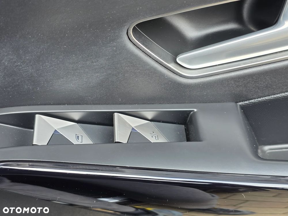 DS Automobiles DS 7 Crossback 1.6 E-Tense 4x4 Rivoli - 37