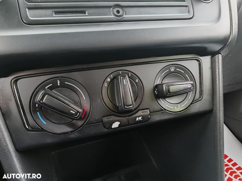 Volkswagen Polo - 12