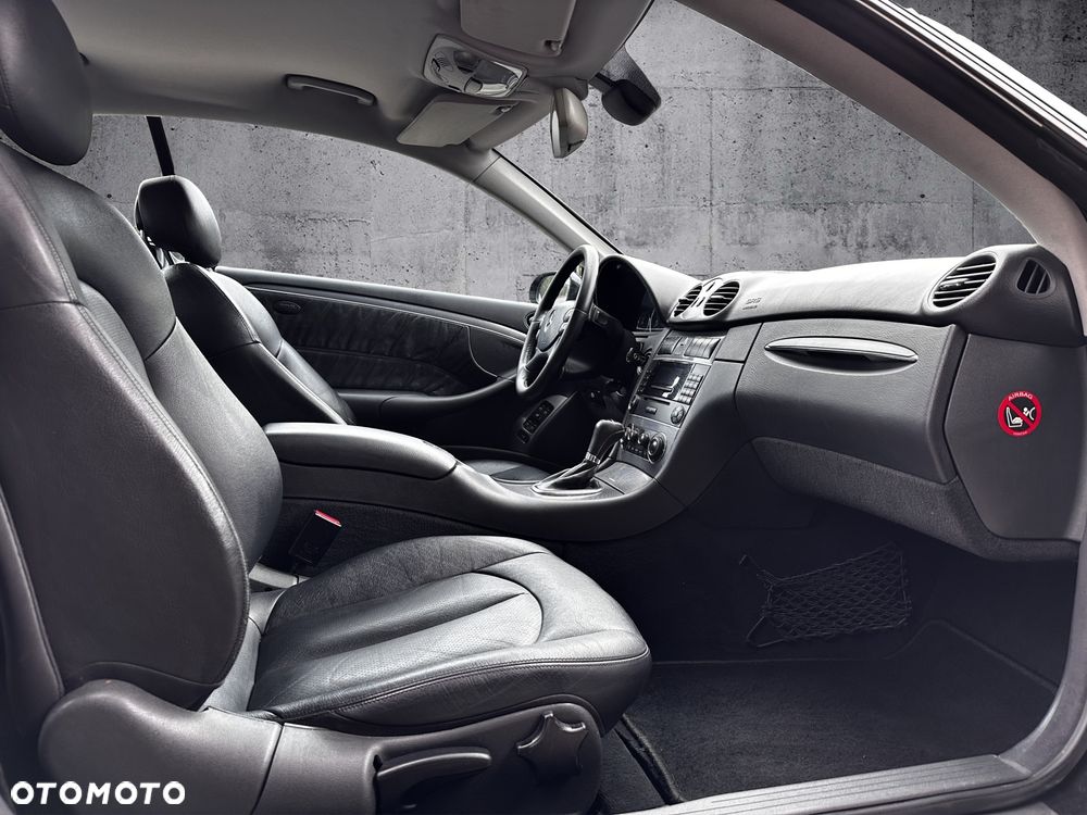 Mercedes-Benz CLK Coupe 200 Kompressor Automatik Avantgarde - 12