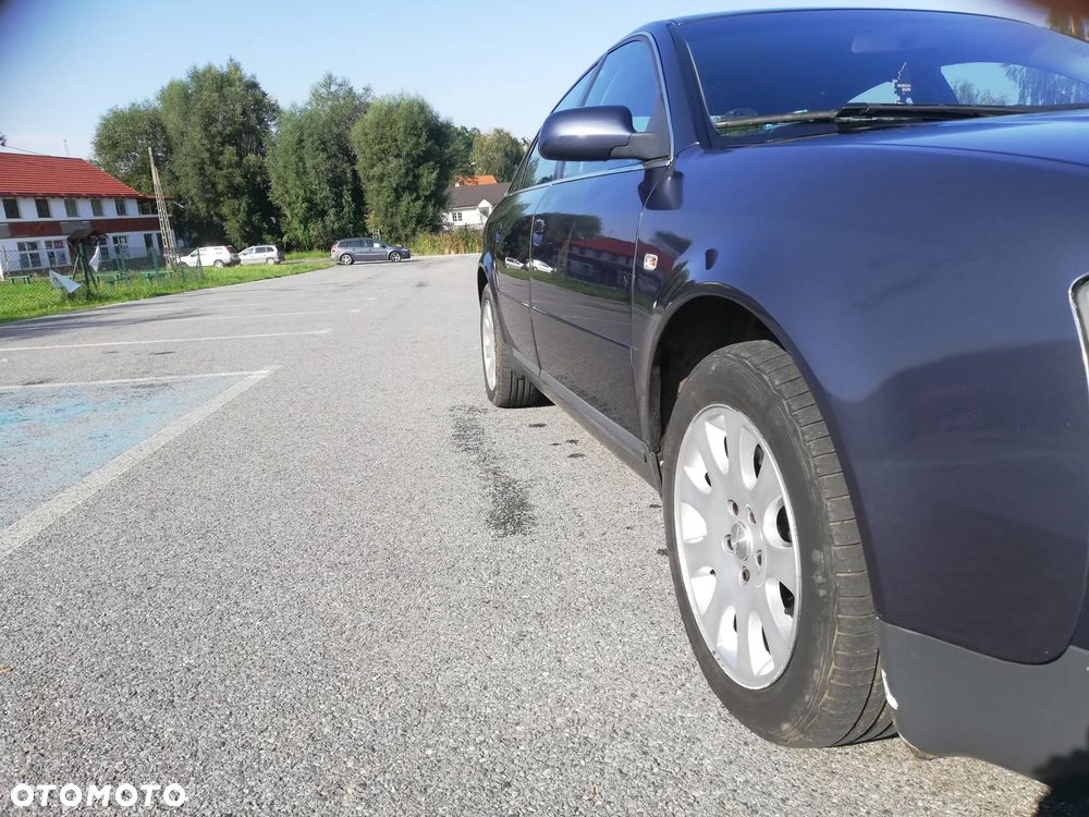 Audi A6 Limousine 2.4 Quattro Tiptr - 1