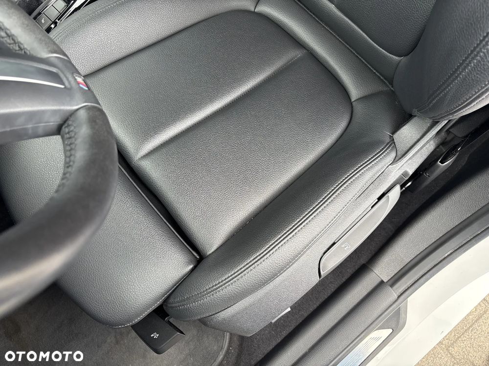 BMW X2 sDrive18i - 14