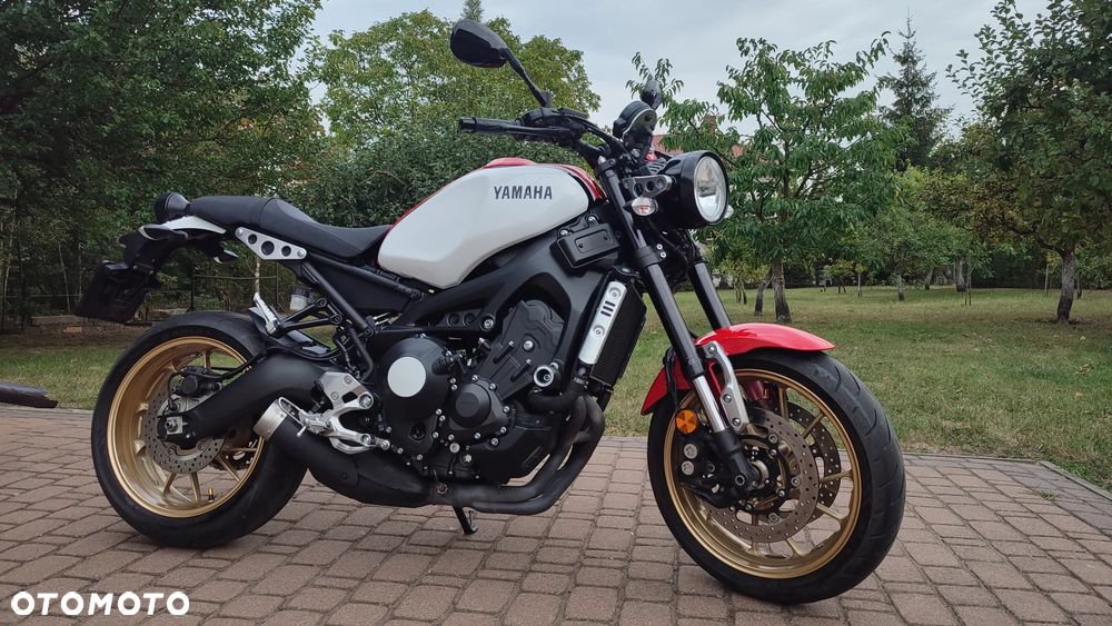 Yamaha XSR - 1