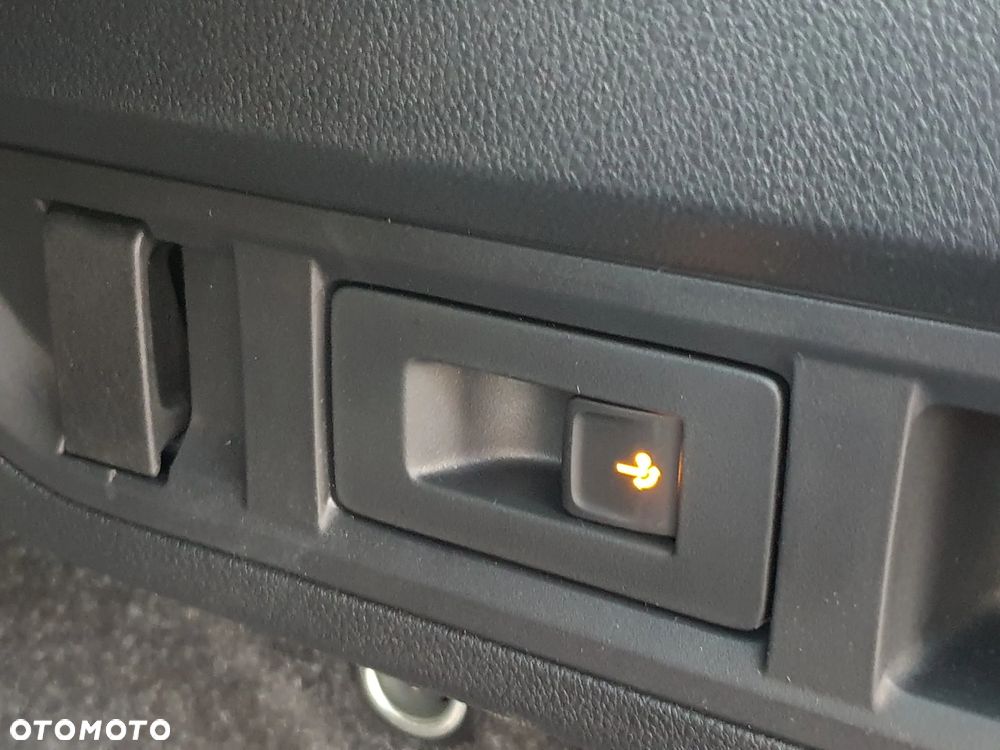 Skoda Octavia 2.0 TSI RS DSG - 32