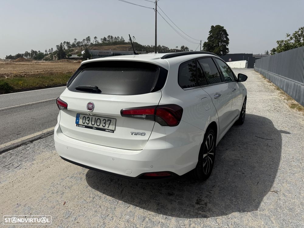 Fiat Tipo Station Wagon 1.3 M-Jet Lounge Tech - 3