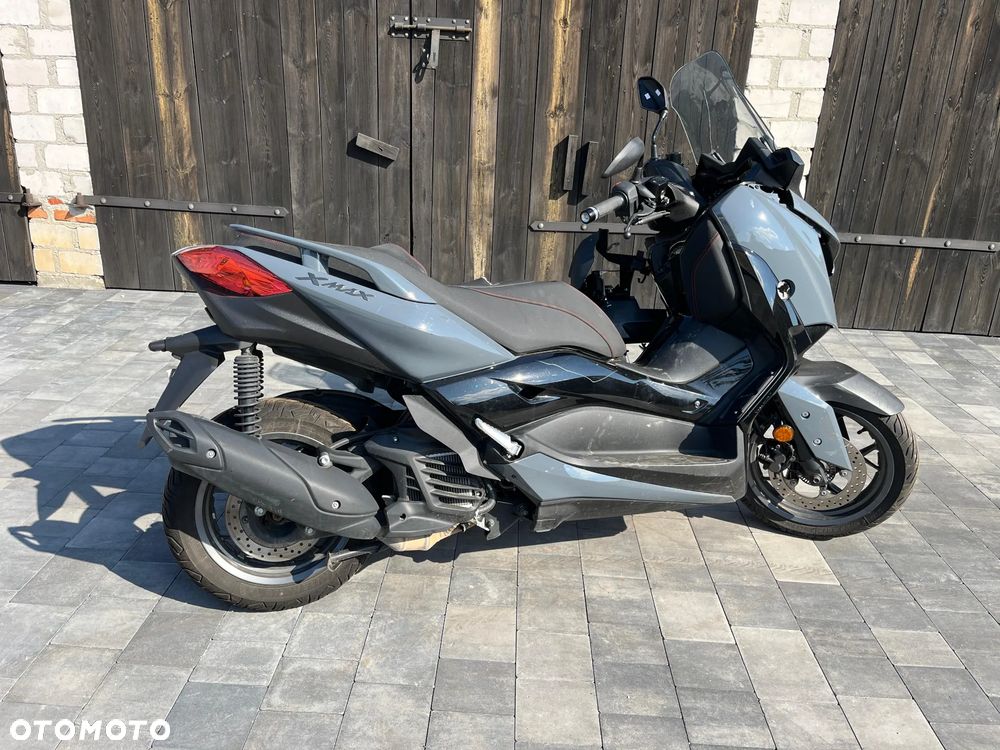 Yamaha X-max - 2