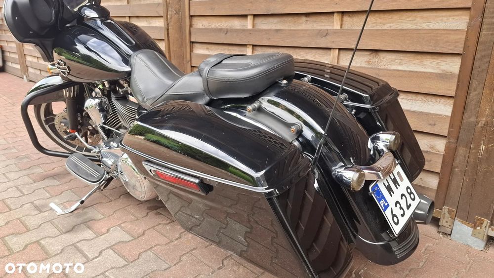 Harley-Davidson Touring Street Glide - 9