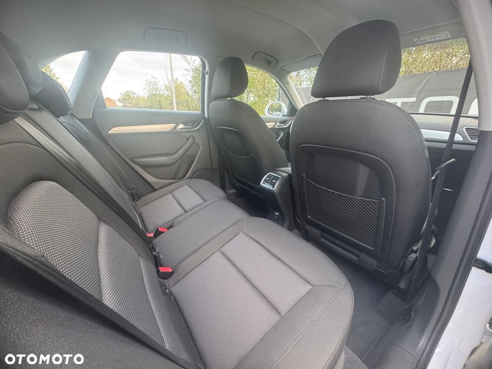 Audi Q3 1.4 TFSI S tronic - 28