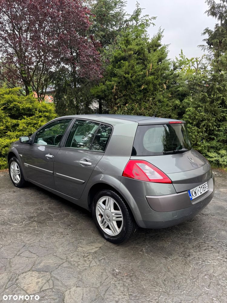 Renault Megane 1.6 Authentique - 8