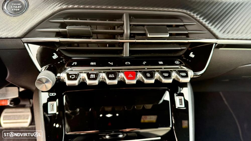 Peugeot e-208 50 kWh GT - 12