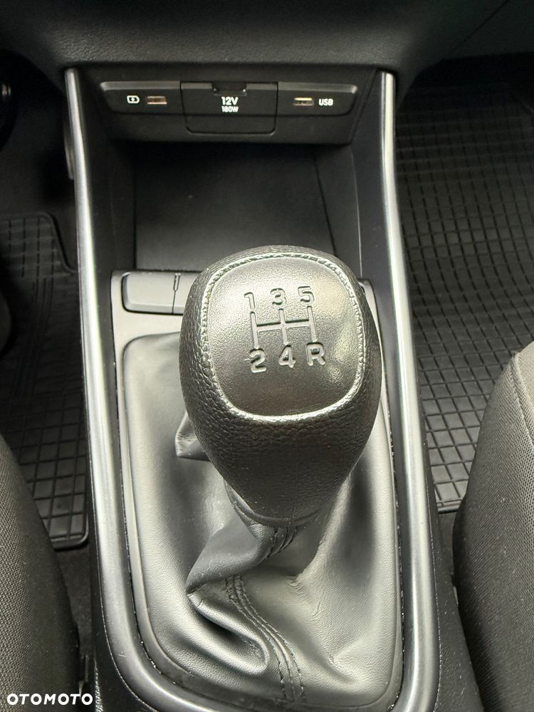 Hyundai i20 1.2 Classic Plus - 21