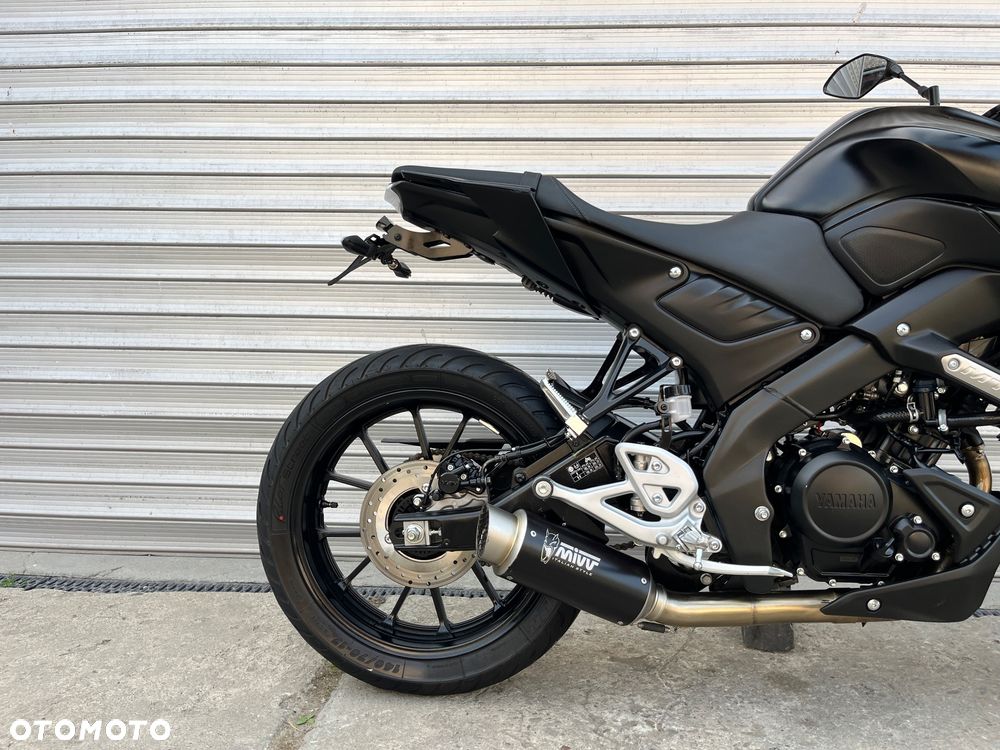Yamaha MT - 17