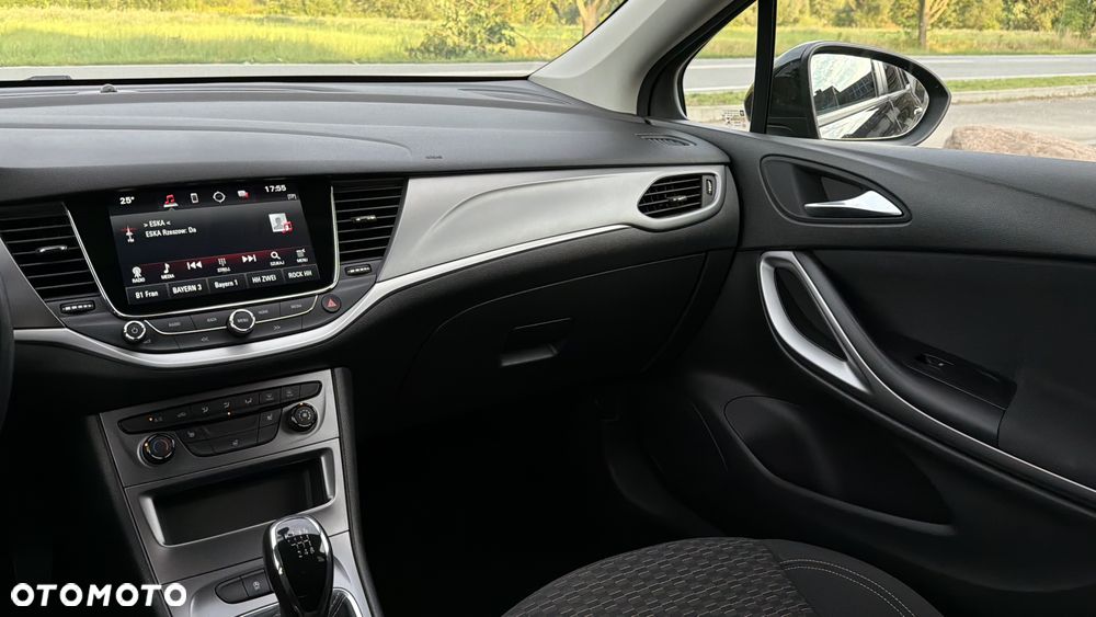 Opel Astra 1.4 Turbo Innovation - 27
