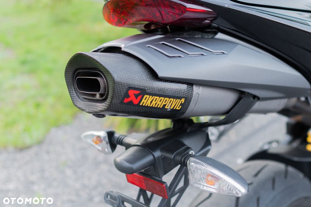 Triumph Daytona - 24
