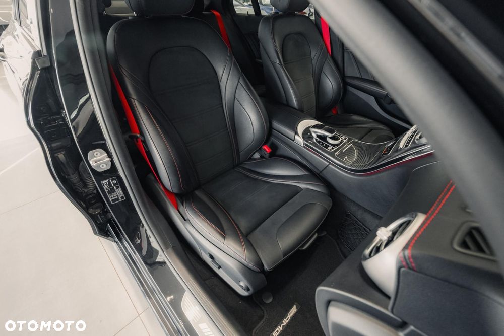 Mercedes-Benz Klasa C 43 AMG 4MATIC - 16