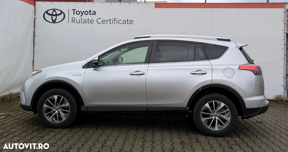 Toyota RAV4 2.5 VVT-i 4x4 Luxury - 8