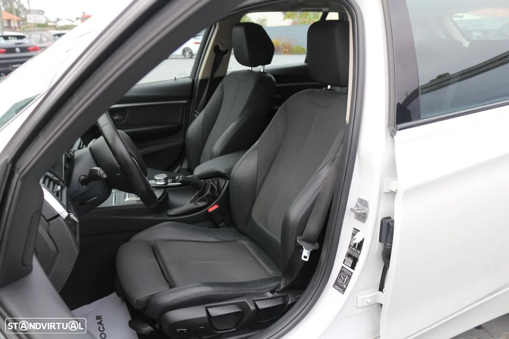 BMW 320 d Touring Line Sport Auto - 21