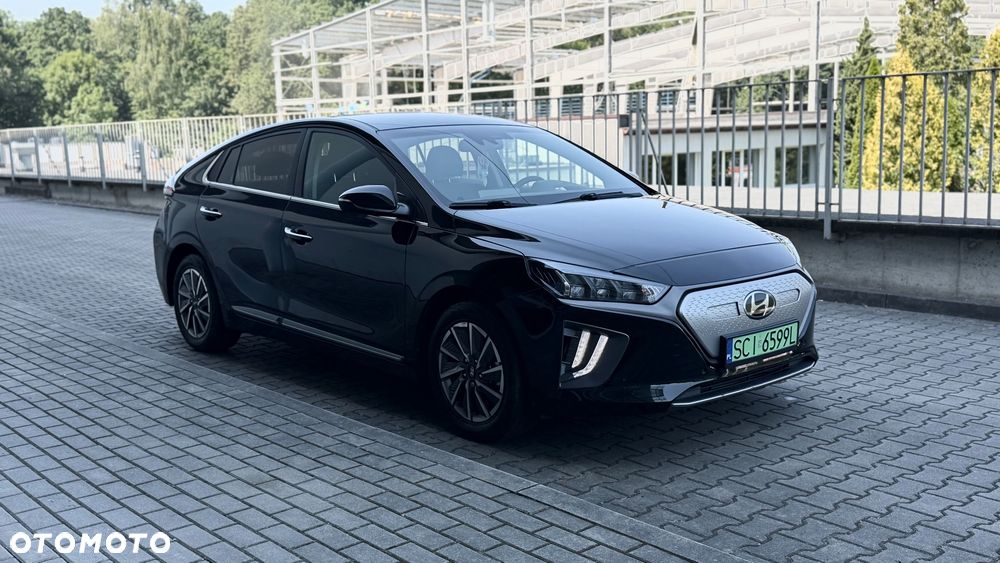 Hyundai IONIQ - 2