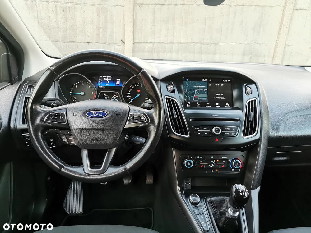 Ford Focus 2.0 TDCi SYNC Edition ASS - 26