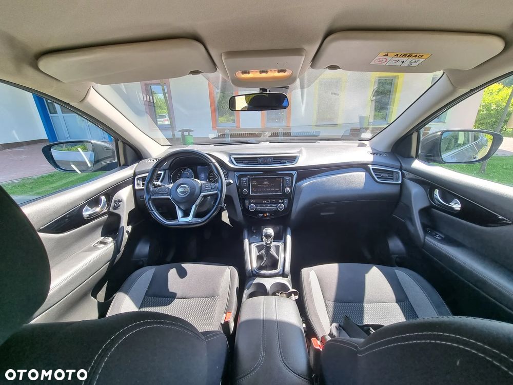 Nissan Qashqai 1.3 DIG-T N-Connecta - 9