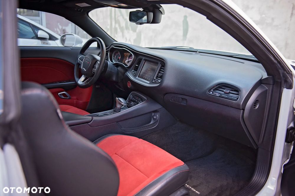 Dodge Challenger Automatik R/T Plus - 30