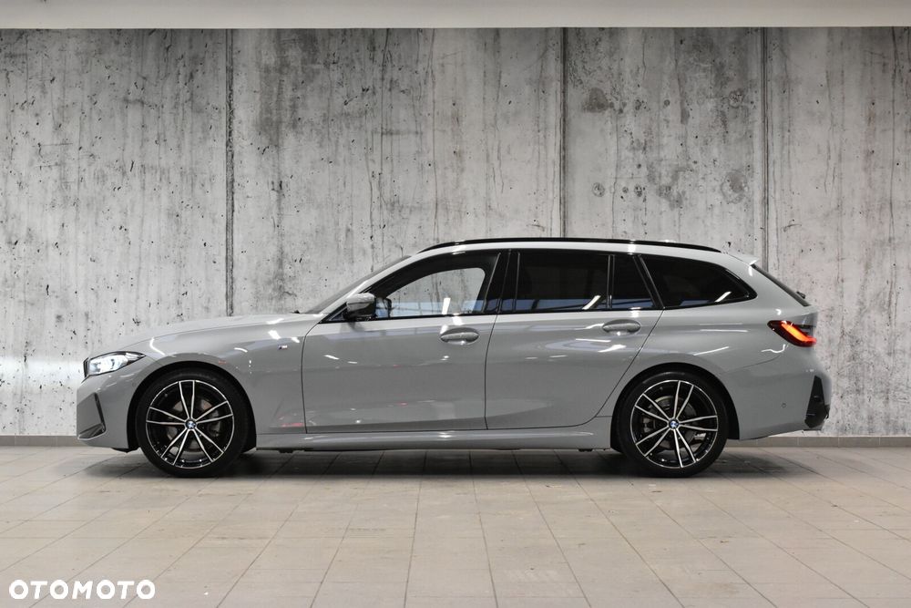 BMW Seria 3 320i M Sport - 3