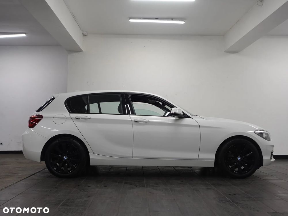 BMW Seria 1 118d xDrive Edition Metropolitan - 10