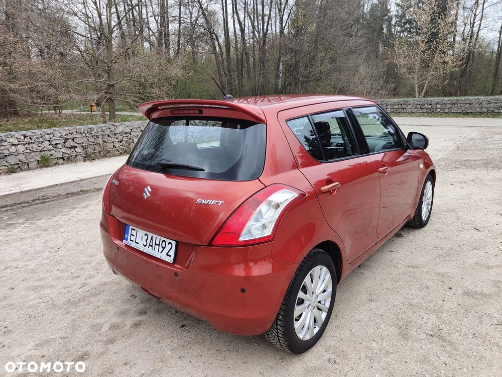 Suzuki Swift - 12