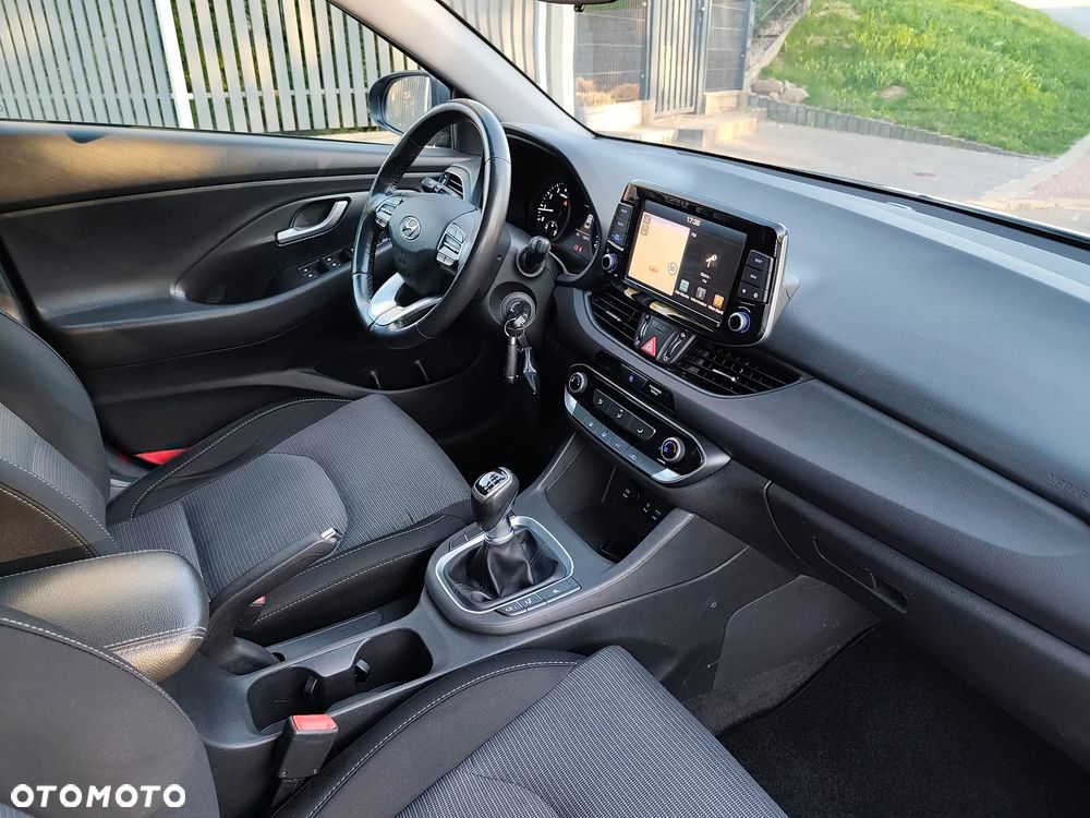 Hyundai i30 1.4 Advantage - 8