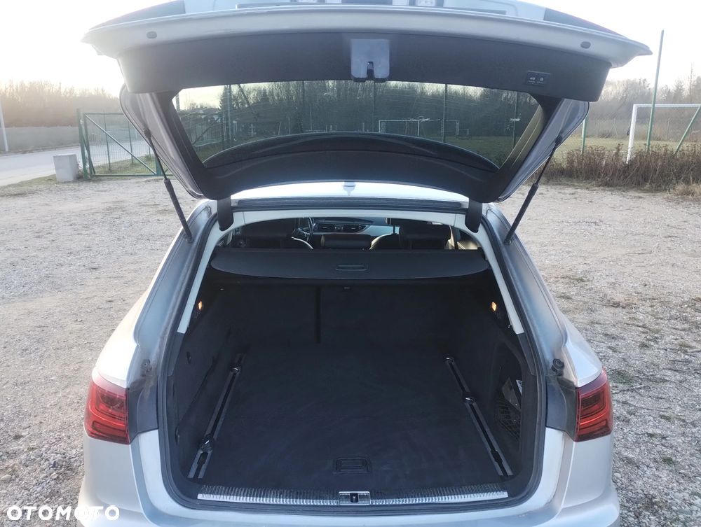 Audi A6 Avant - 14