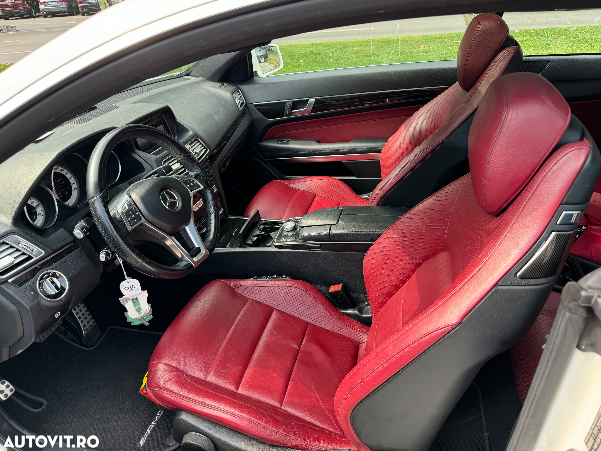 Mercedes-Benz E - 5