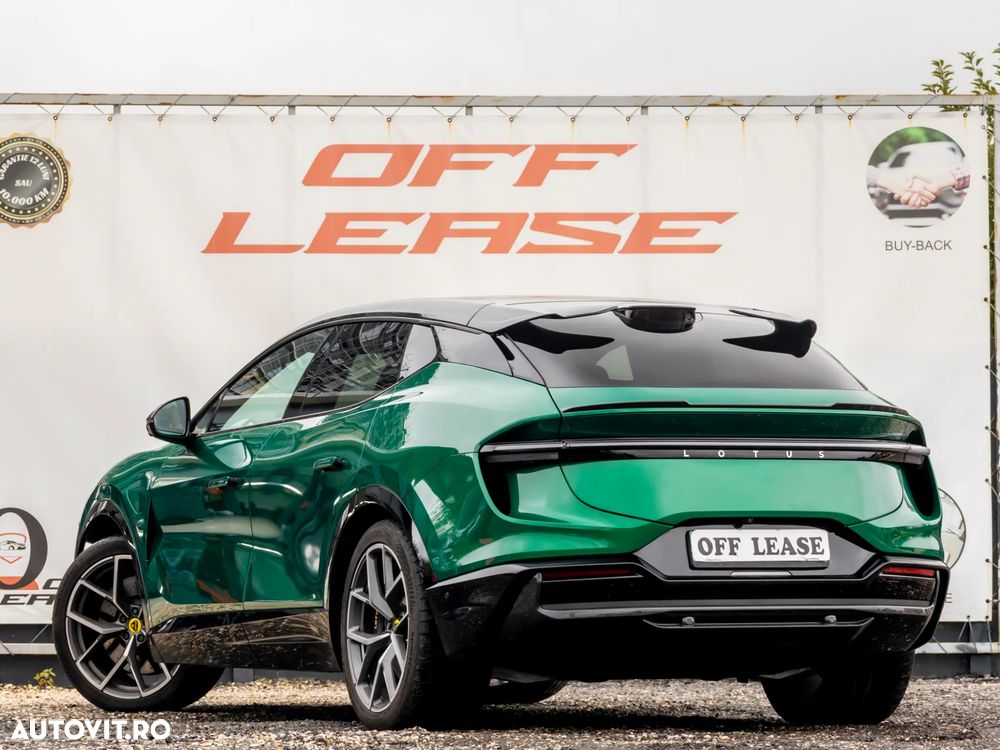 Lotus Eletre 900 Sport Carbon - 4