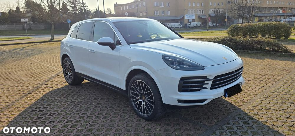 Porsche Cayenne Standard - 20