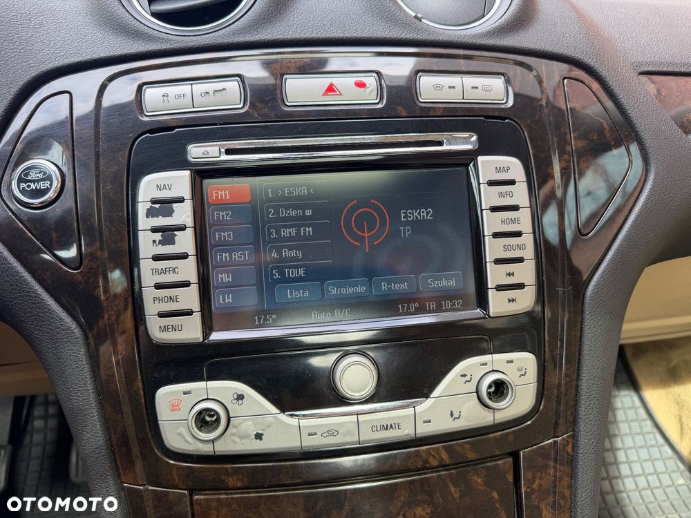 Ford Mondeo 2.0 TDCi Ambiente - 11