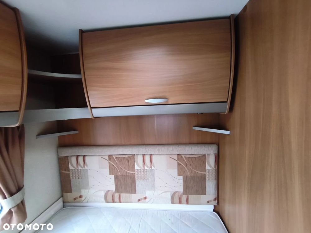 SWIFT CHARISMA 535 - 22