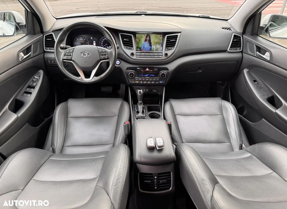 Hyundai Tucson 2.0 CRDI 4WD Automatik Premium - 3