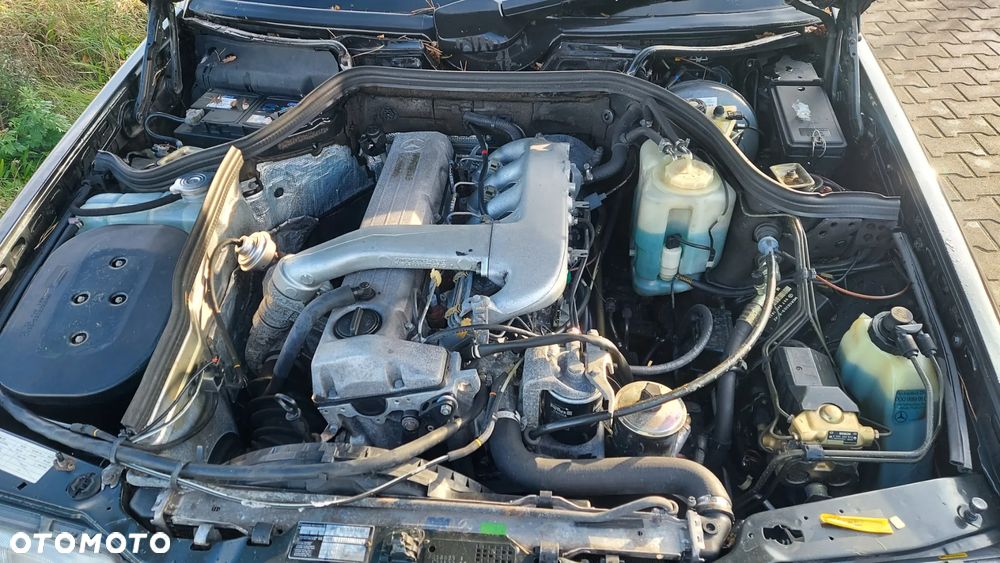 Mercedes-Benz W124 (1984-1993) - 17